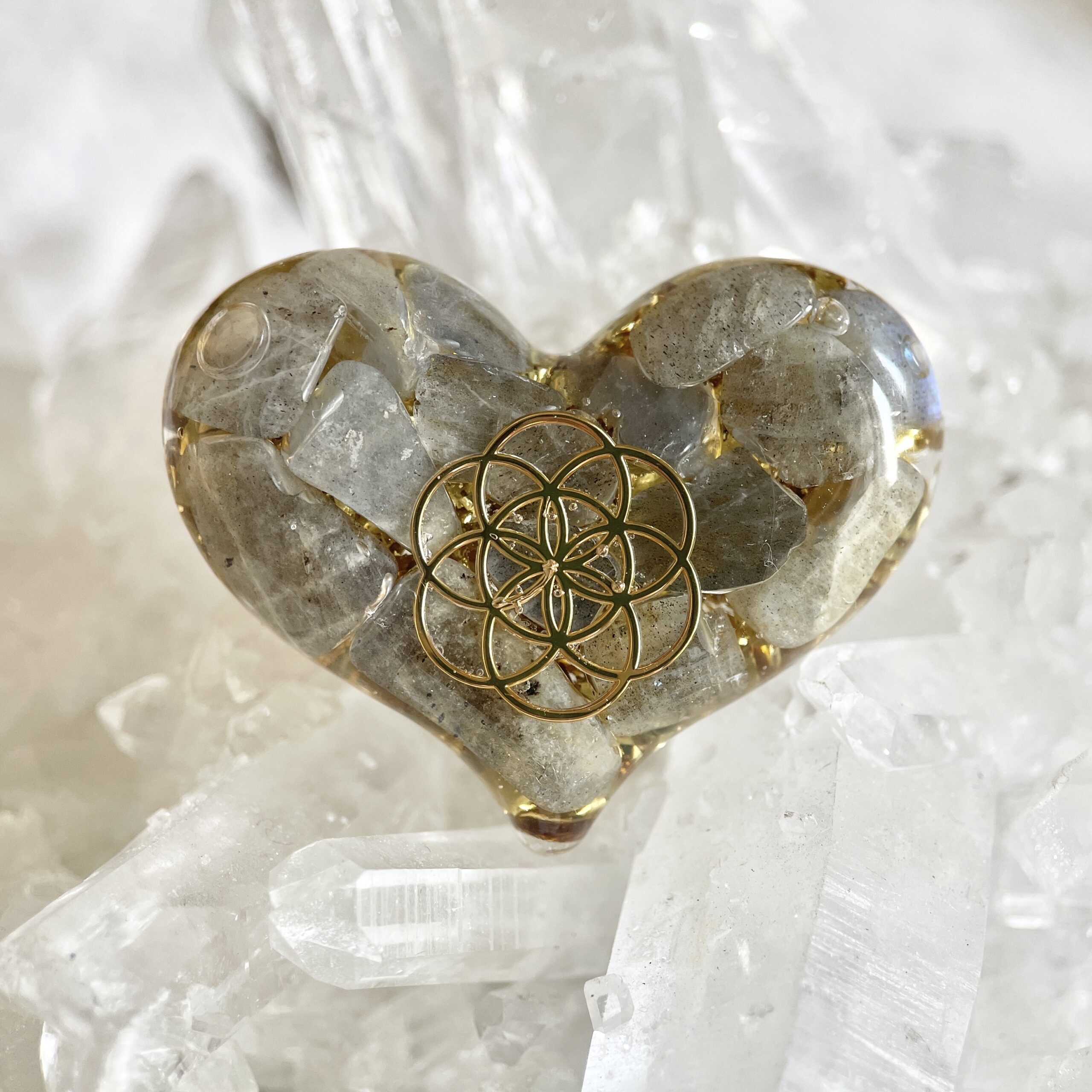 拉長石 生命種子圖騰 心形高頻奧根能量吊墜/鎖匙扣 Orgonite