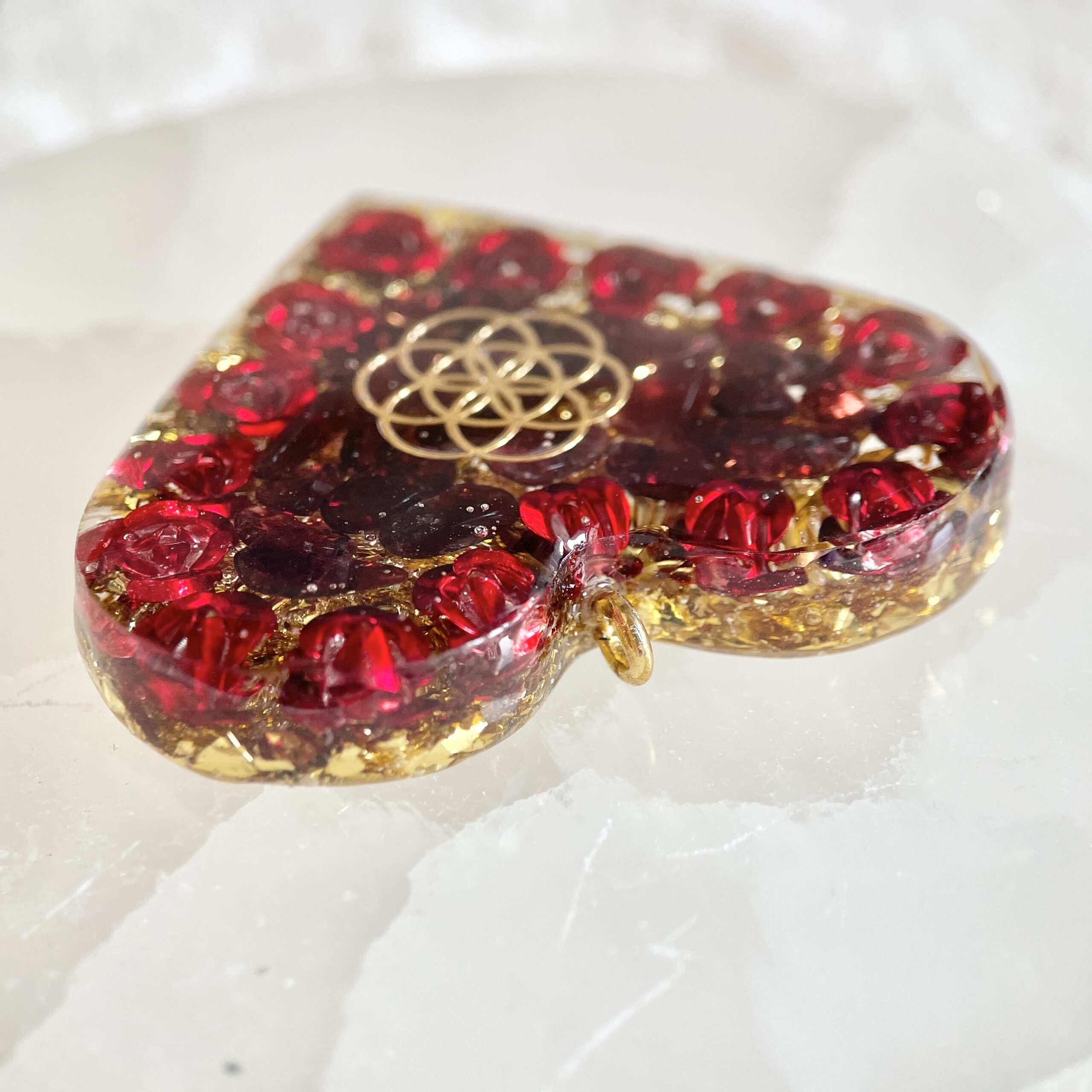 石榴石 生命種子圖騰 玫瑰花心形高頻奧根能量吊墜/鎖匙扣 Orgonite - Image 2